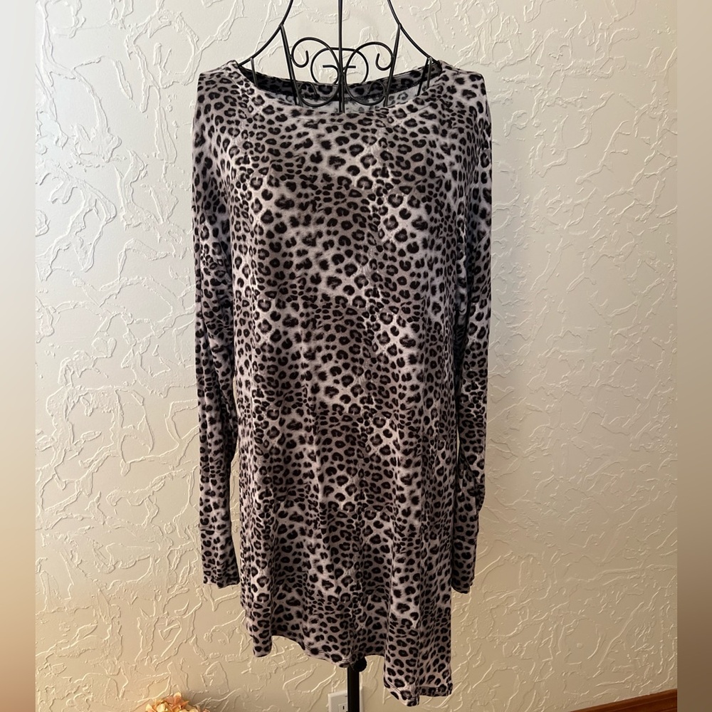 Cuddl Duds Softwear with Stretch Snow Leopard Print Tunic